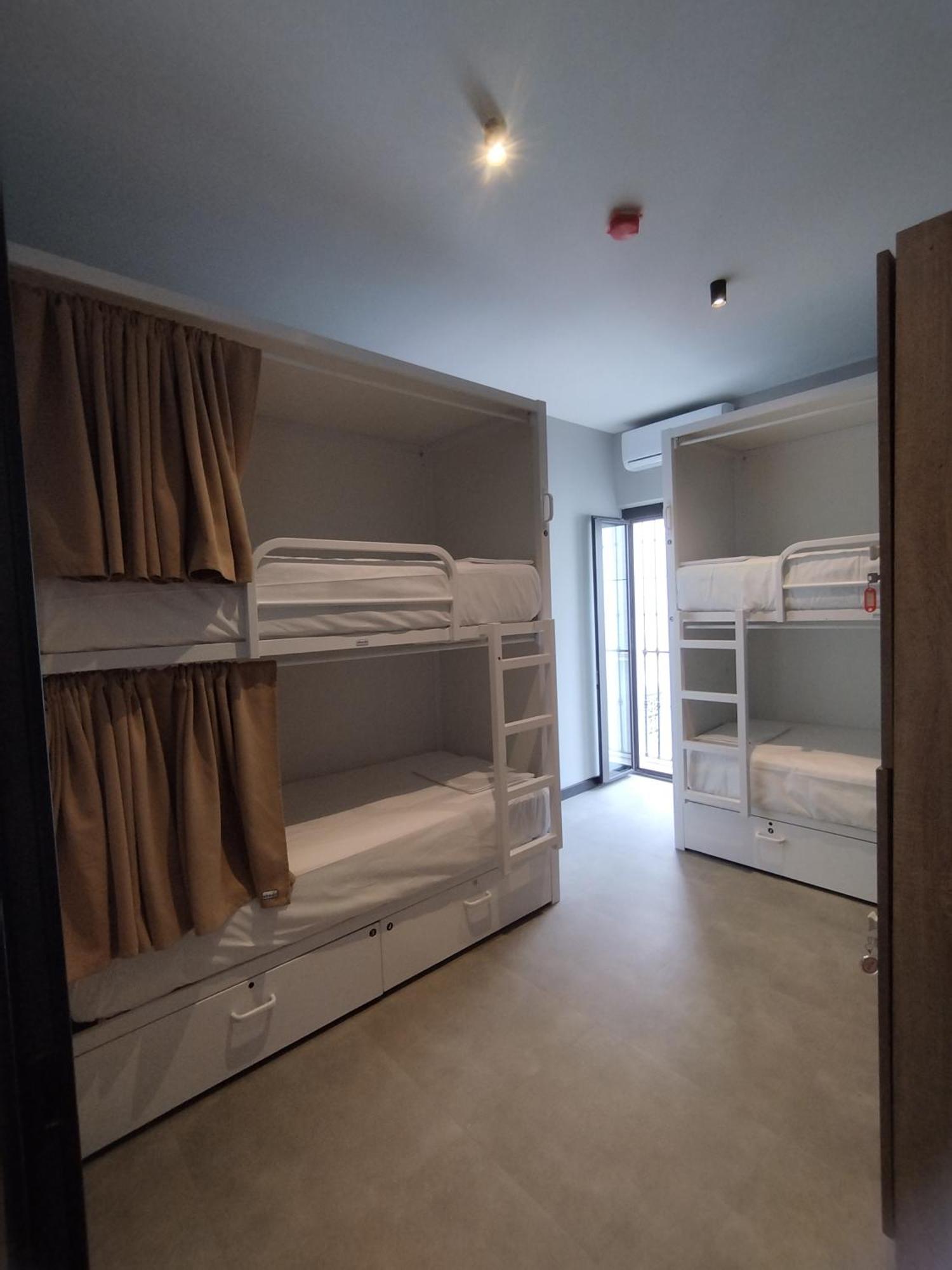 Hostel Sweet